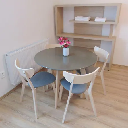 Vila Horicky 아파트