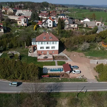 아파트 Vila Horicky Hořičky